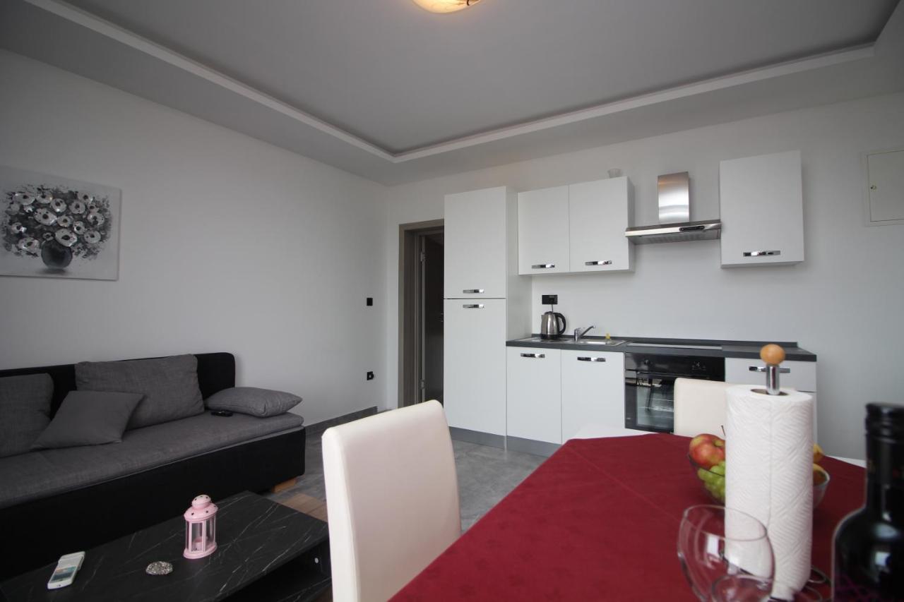 Apartments Toni Primošten Kültér fotó