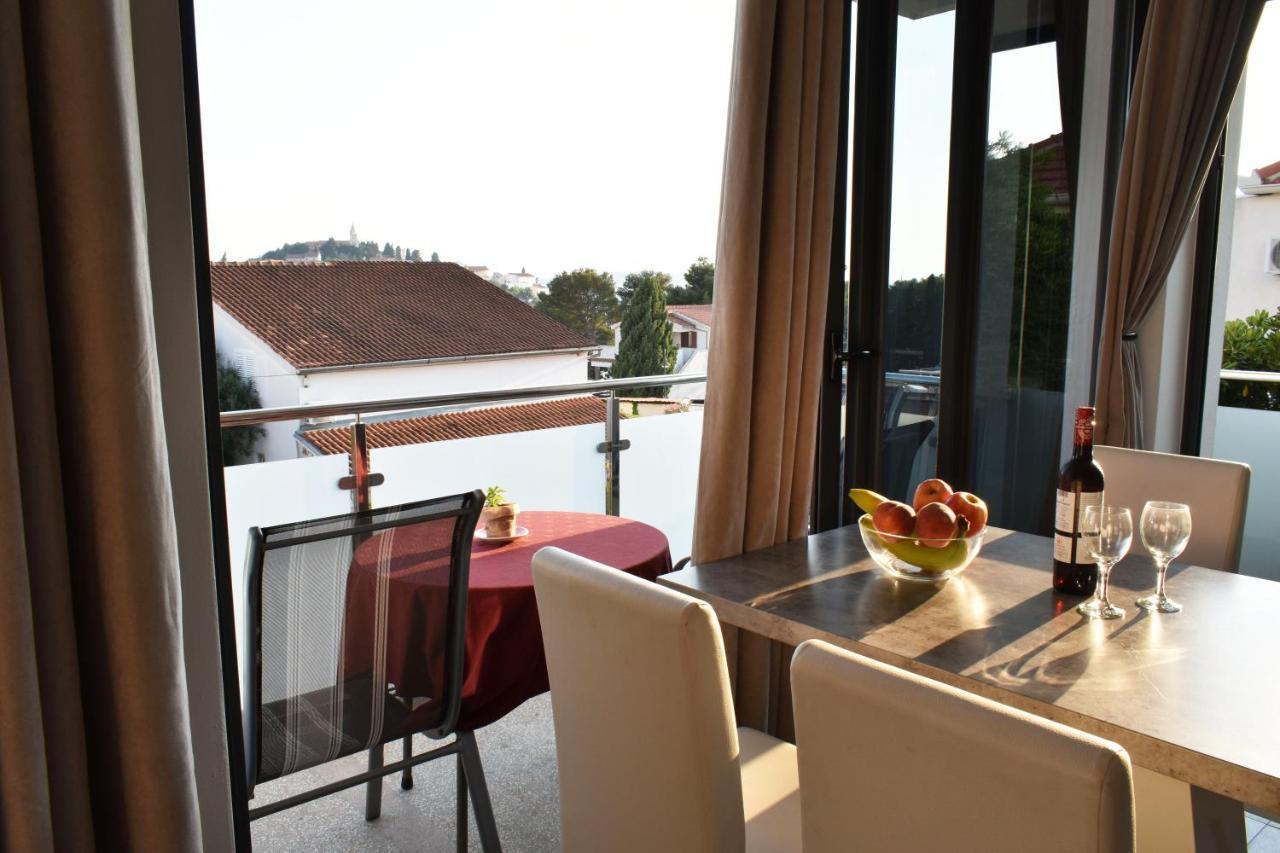 Apartments Toni Primošten Kültér fotó